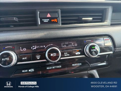 Used 2023 Honda Pilot Touring image 23
