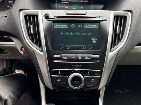 Used 2015 Acura TLX FWD image 24