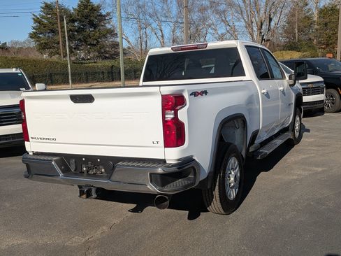 Certified 2024 Chevrolet Silverado 2500 LT image 9