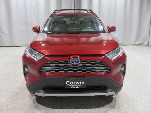 Used 2021 Toyota RAV4 Limited AWD/4WD image 8