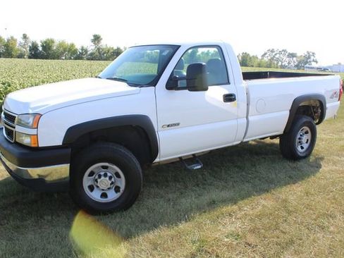 Used 2007 Chevrolet Silverado 3500 W/T w/ Skid Plate Package image 1