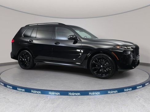 New 2026 BMW X7 M60i image 3