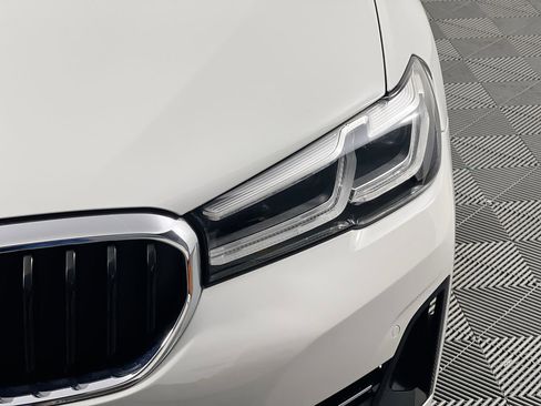Used 2022 BMW 540i xDrive w/ Convenience Package image 9