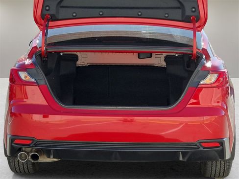 Certified 2025 Toyota Camry SE image 13