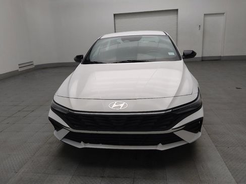 Used 2025 Hyundai Elantra Sport image 15