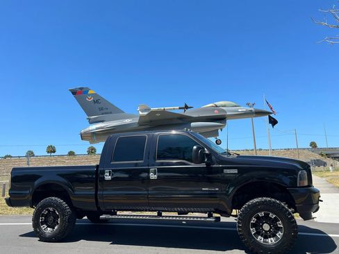 Used 2002 Ford F250 4x4 Crew Cab Super Duty image 1
