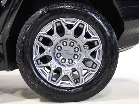 Used 2025 GMC Hummer EV 3X AWD/4WD image 75