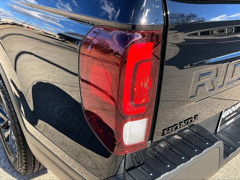 New 2026 Honda Ridgeline Sport image 14