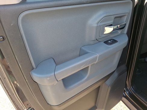 Used 2024 RAM 1500 Classic SLT AWD/4WD image 19