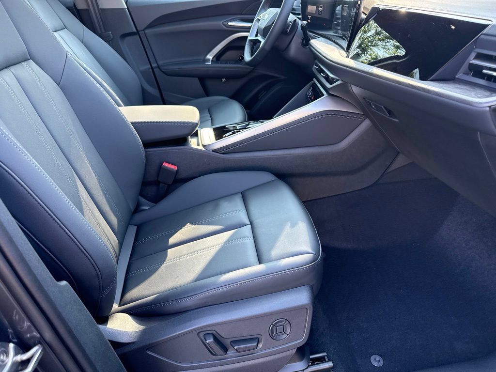 New 2026 Audi Q5 Premium AWD/4WD image 19