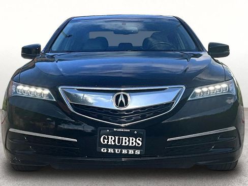 Used 2017 Acura TLX FWD image 4