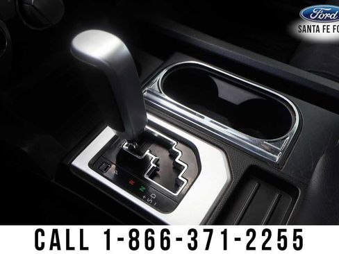 Used 2019 Toyota Tundra SR5 w/ SR5 Upgrade Package AWD/4WD image 44