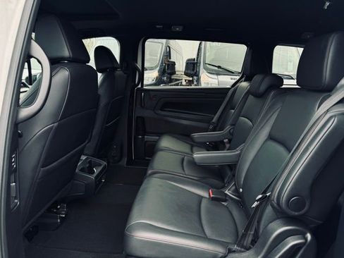 Used 2025 Honda Odyssey Sport-L image 20