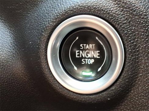 Used 2020 Chevrolet Silverado 1500 LT w/ Texas Edition image 30