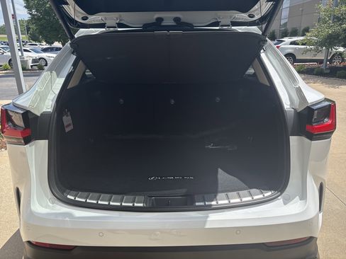 Used 2026 Lexus NX 350h AWD w/ Accessory Package (Z1) image 33