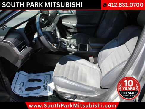 Used 2022 Mitsubishi Outlander SE AWD/4WD image 12