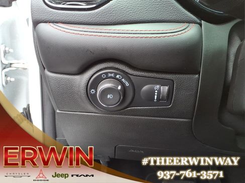 Used 2023 Dodge Durango GT AWD/4WD image 15