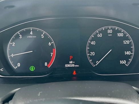 Used 2018 Honda Accord EX image 12
