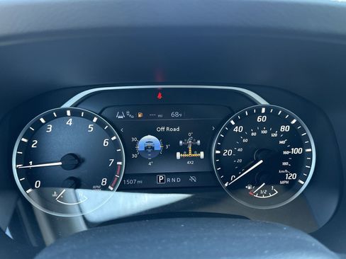 Certified 2025 Nissan Frontier SV w/ SV Convenience Package image 16