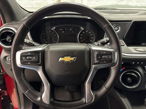 Used 2020 Chevrolet Blazer LT image 21
