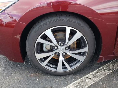 Used 2017 Nissan Maxima 3.5 SL image 32