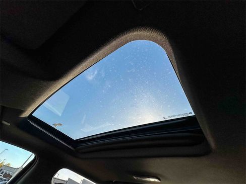 Used 2021 Chevrolet Silverado 2500 High Country w/ Z71 Off-Road Package image 32