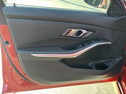 Used 2021 BMW 330i xDrive Sedan image 11
