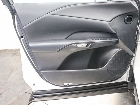 Certified 2025 Lexus RX 350 FWD w/ Accessory Package image 22