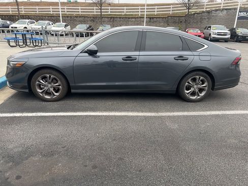 Used 2024 Honda Accord EX image 3