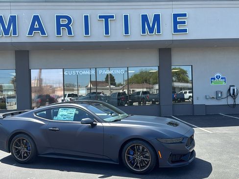 New 2025 Ford Mustang Dark Horse RWD image 9