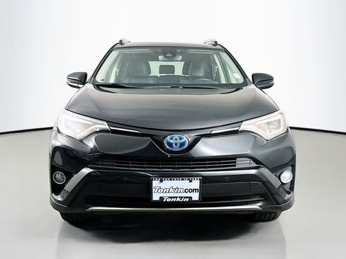 Used 2016 Toyota RAV4 Limited AWD/4WD image 3