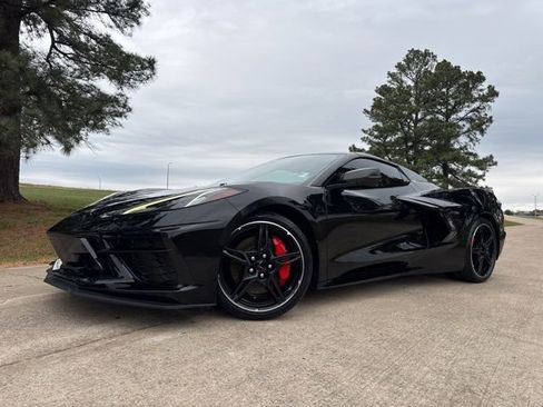 Used 2021 Chevrolet Corvette Stingray Premium Conv w/ Z51 Performance Package image 7