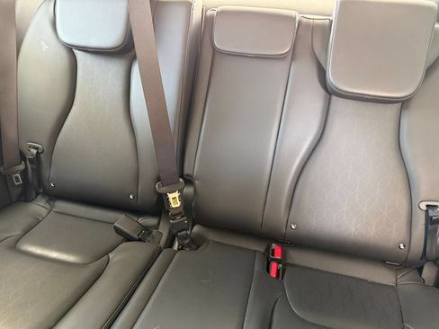 Used 2026 Kia Carnival FWD image 31