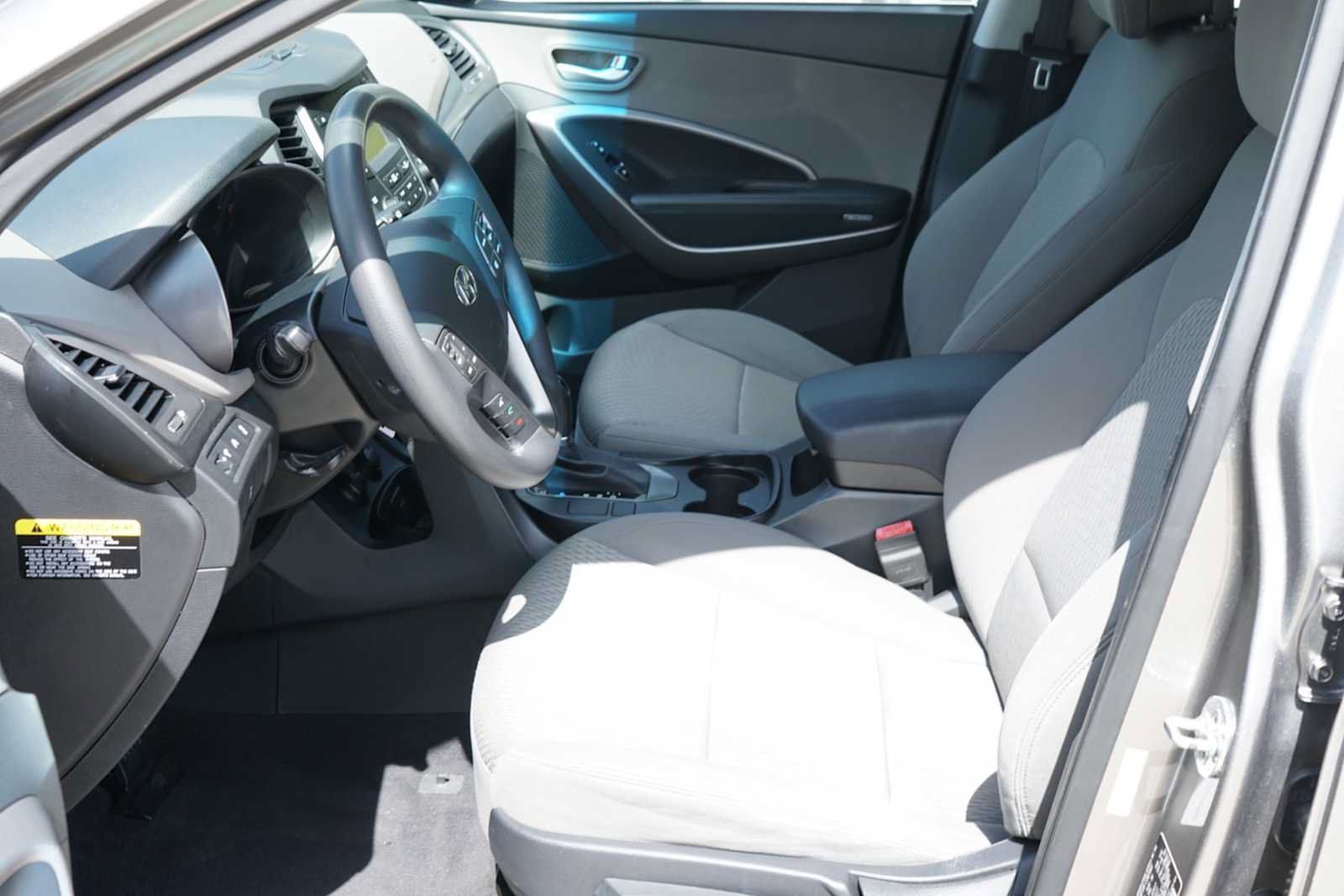 Used 2015 Hyundai Santa Fe Sport AWD/4WD image 7