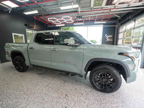 Used 2023 Toyota Tundra Limited w/ TRD Off-Road Package AWD/4WD image 5