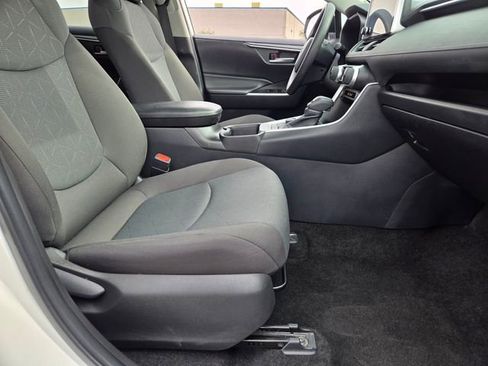 Certified 2025 Toyota RAV4 XLE image 16