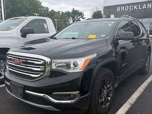 Used 2017 GMC Acadia SLT FWD image 2