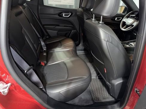 New 2026 Jeep Compass Trailhawk w/ Sun, Sound & Navigation Group image 18