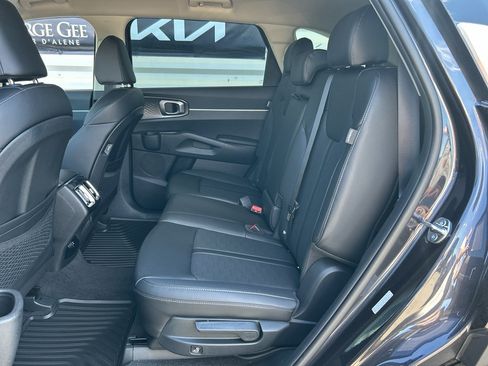 New 2026 Kia Sorento S AWD/4WD image 12
