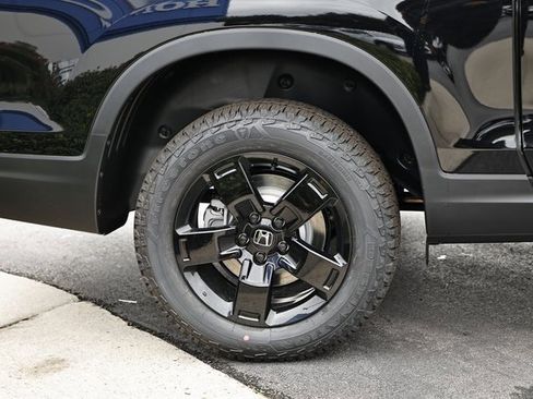 New 2026 Honda Ridgeline Black Edition image 17