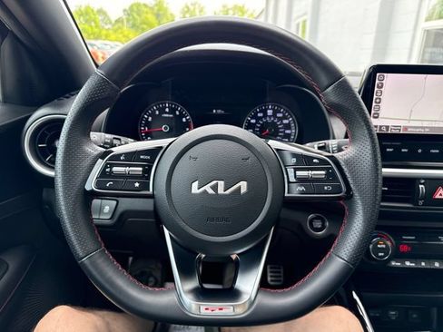 Used 2022 Kia Forte GT FWD image 19