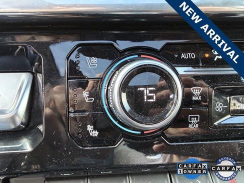 Used 2024 GMC Sierra 1500 Denali w/ Denali Reserve Package image 18