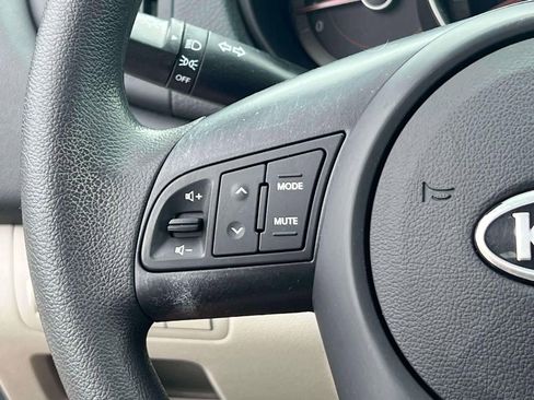 Used 2012 Kia Forte EX FWD image 21