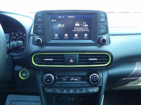 Used 2019 Hyundai Kona Limited FWD image 21