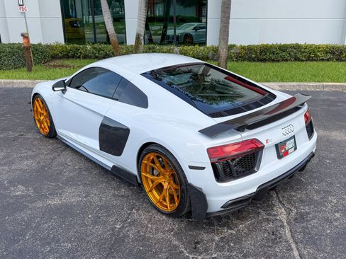 Used 2017 Audi R8 V10 plus AWD/4WD image 15