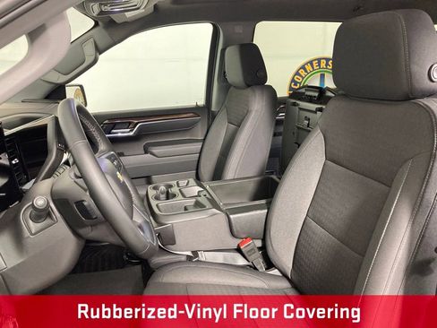 Used 2025 Chevrolet Silverado 1500 LT image 11