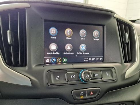 Used 2024 GMC Terrain SLE AWD/4WD image 13