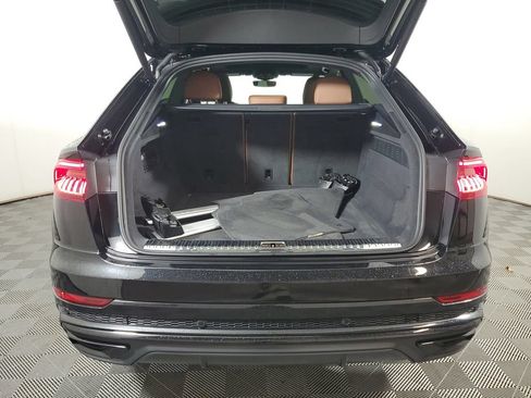 Used 2023 Audi Q8 Premium Plus w/ Premium Plus Package AWD/4WD image 9