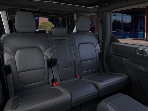 New 2026 Ford Bronco Outer Banks AWD/4WD image 11