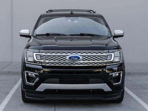 Used 2019 Ford Expedition Max Platinum RWD image 6